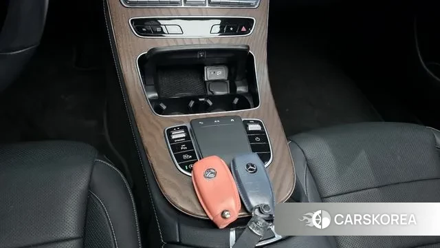 Mercedes-Benz E-Class W213 id 3659767 из Кореи 19