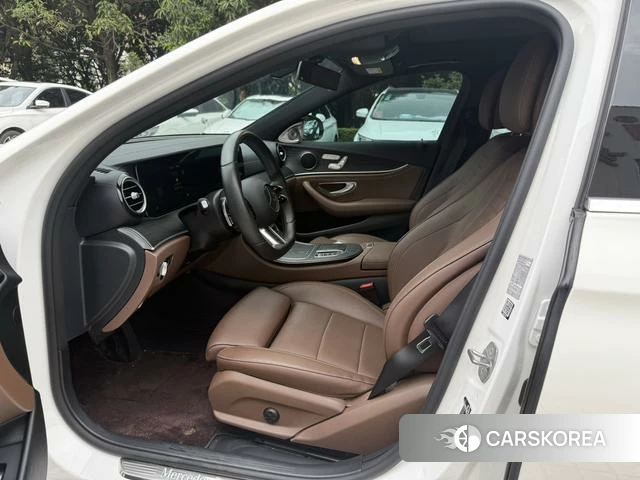 Mercedes-Benz E-class id 4274464 из Китая 9