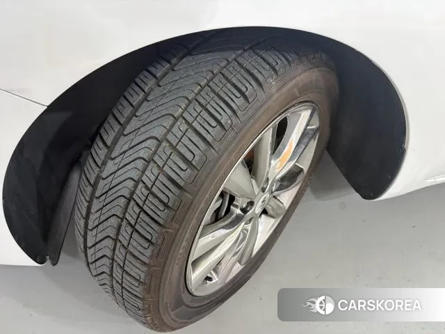 Kia The New Carnival id 3357048 из Кореи 19