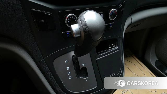 Hyundai The New Grand Starex id 4647401 из Кореи 19