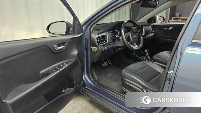 Kia Stonic id 4794758 из Кореи 29