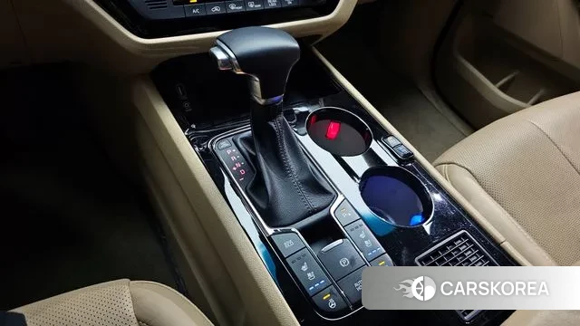 Kia The New Carnival id 3166323 из Кореи 19