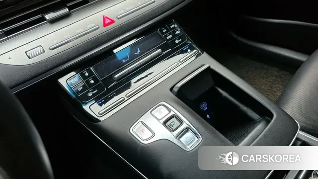 Hyundai The New Grandeur IG Hybrid id 3402009 из Кореи 19