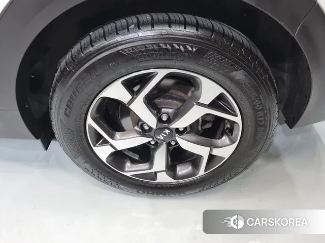 Kia Sportage The Bold id 3362697 из Кореи 19