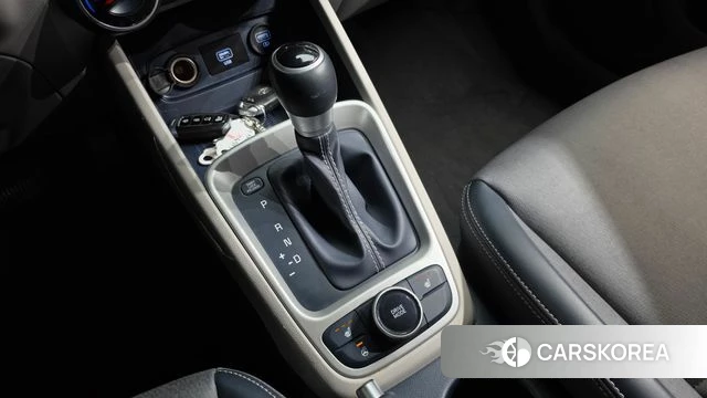 Hyundai Venue id 4873014 из Кореи 29