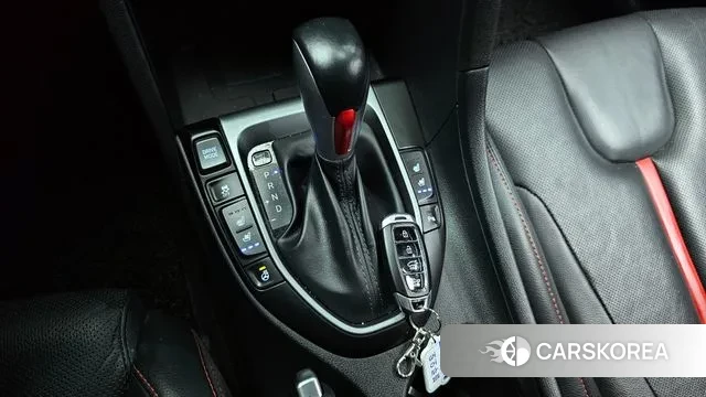 Hyundai Veloster (JS) id 3009192 из Кореи 19