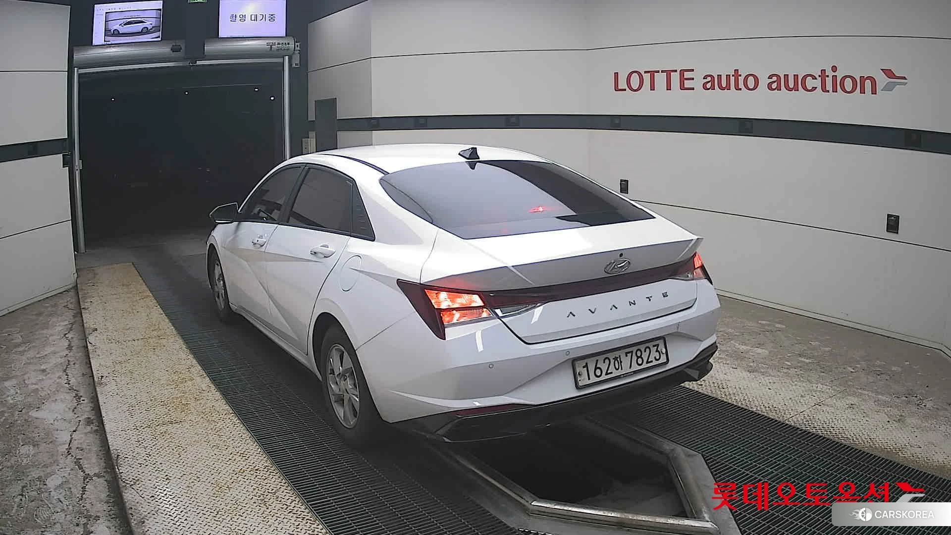 Hyundai Avante id 4674085 из Кореи 36