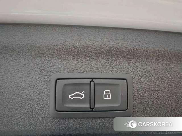 Audi Q3 id 4254288 из Китая 16