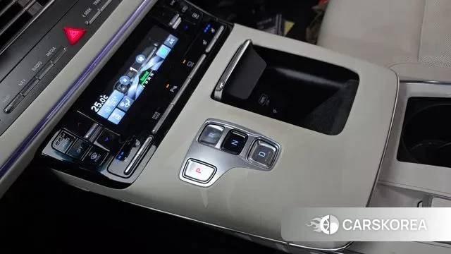 Hyundai The New Grandeur IG Hybrid id 3752925 из Кореи 19