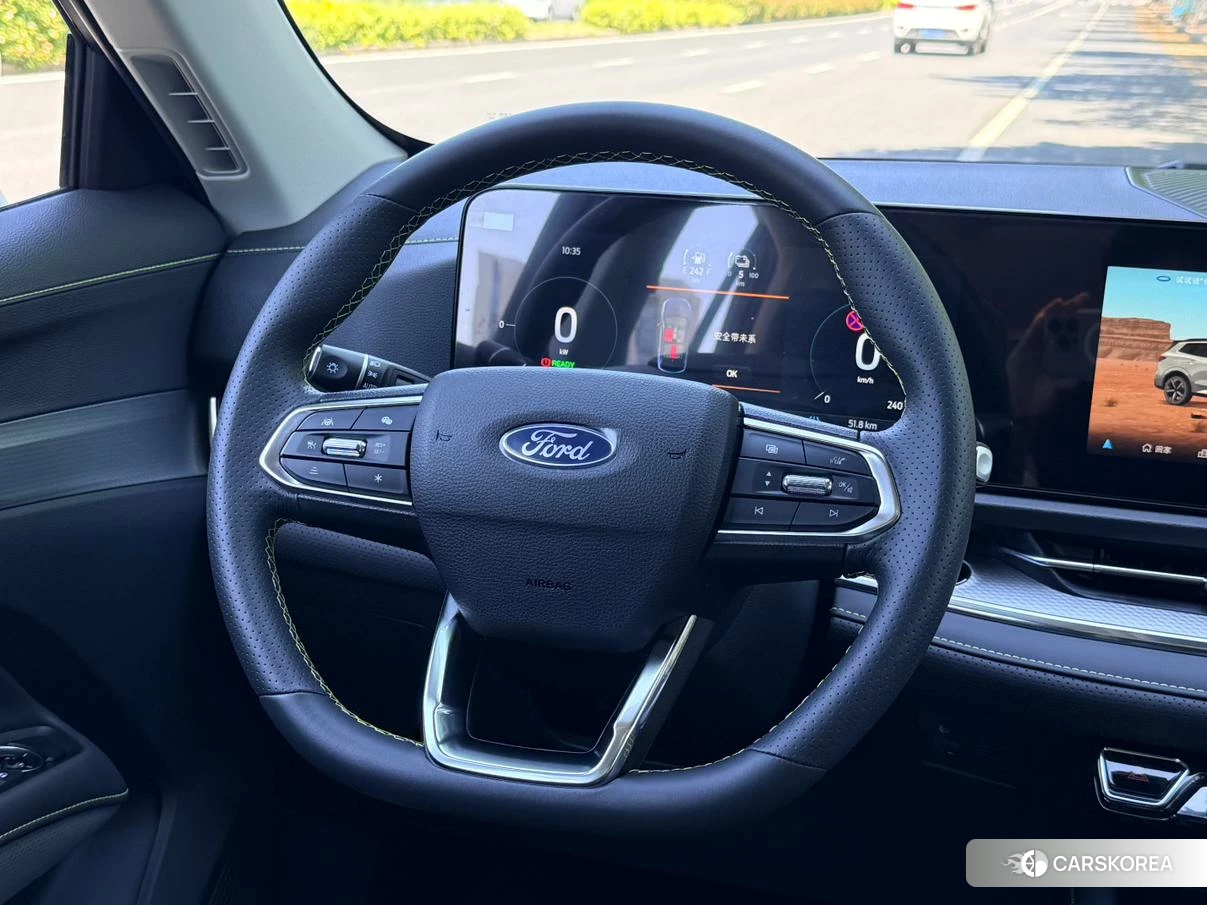 Ford Lingrui PHEV id 4419200 из Китая 17