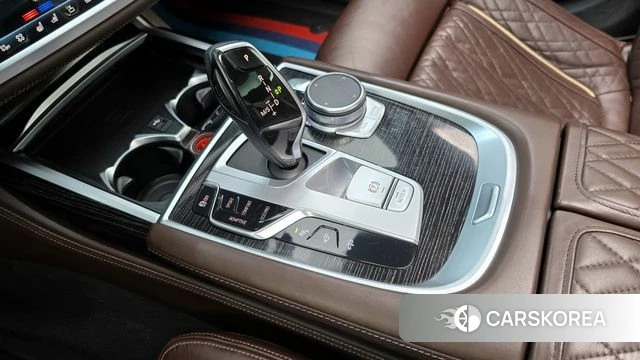 BMW 7 Series (G11) id 4284970 из Кореи 29