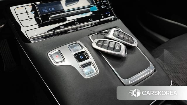 Hyundai The New Grandeur IG id 4712682 из Кореи 34