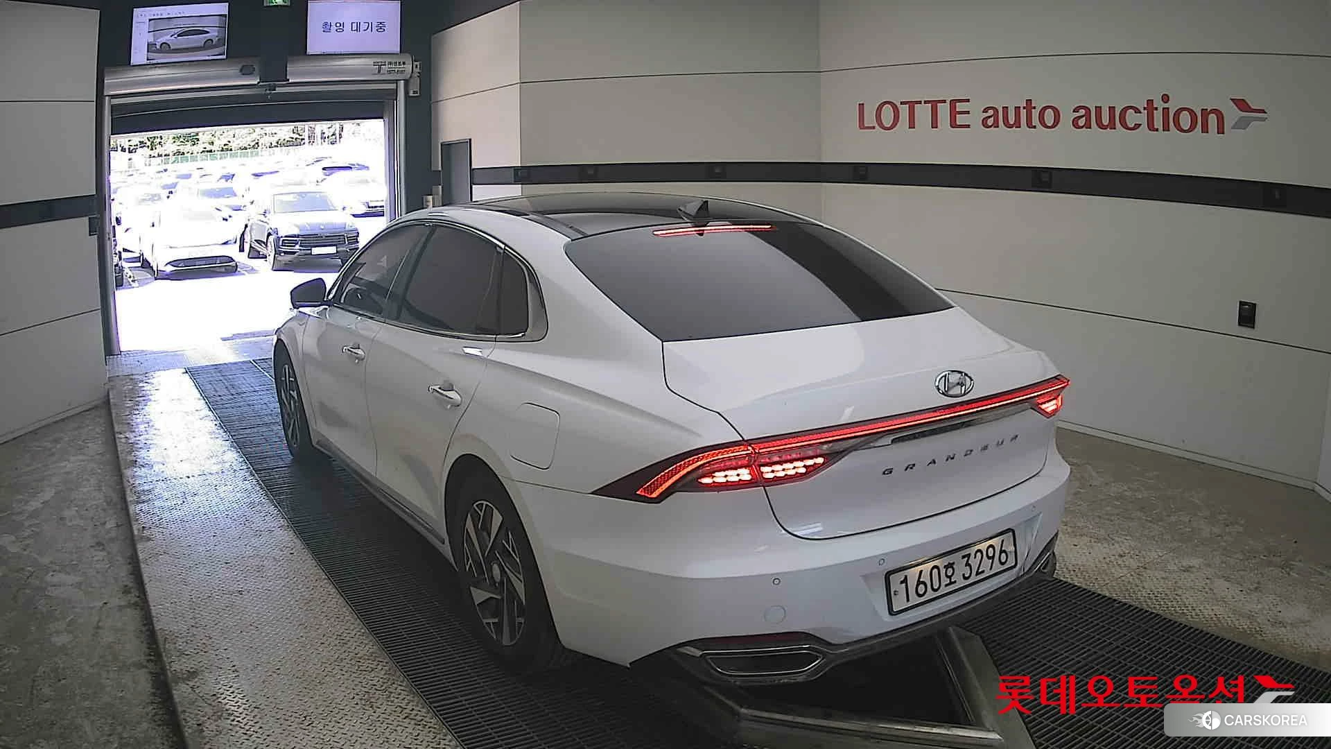 Hyundai Grandeur Hybrid id 4296755 из Кореи 37