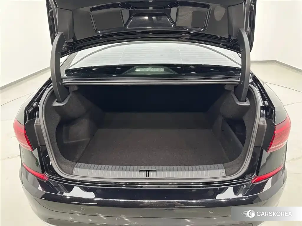 Volkswagen Passat id 4514121 из Китая 29