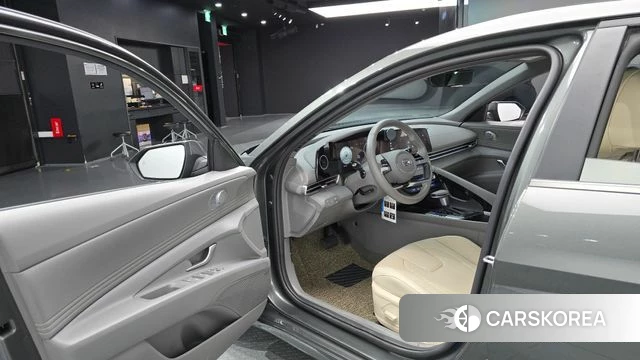 Hyundai Avante Hybrid (CN7) id 4917569 из Кореи 31