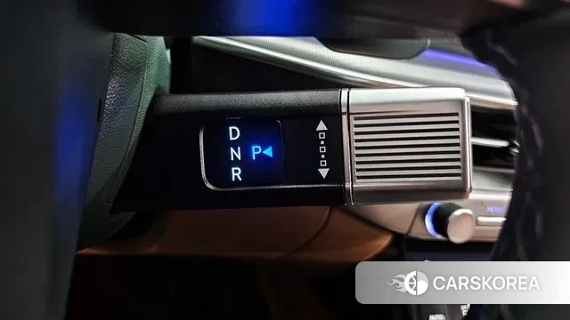 Hyundai Grandeur Hybrid (GN7) id 2889438 из Кореи 19