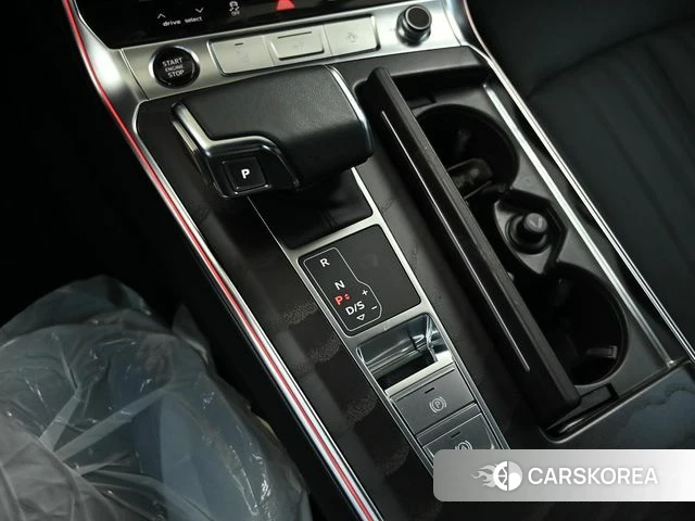 Audi A6 (C8) id 3934115 из Кореи 19