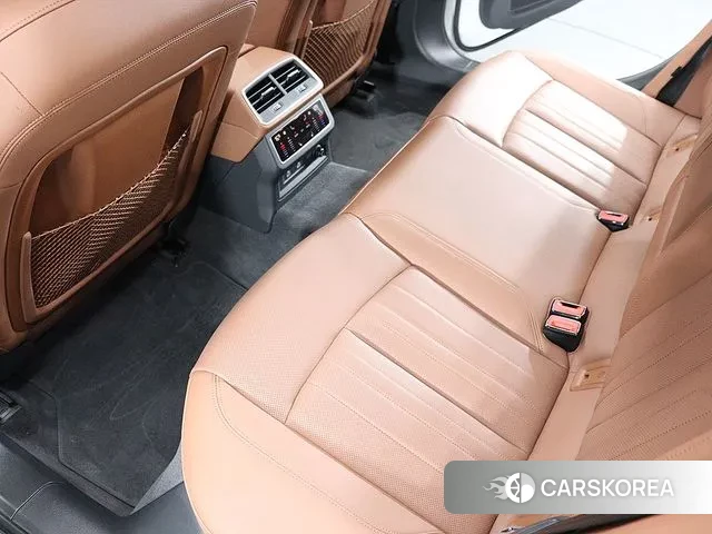 Audi A6 (C8) id 3261983 из Кореи 19