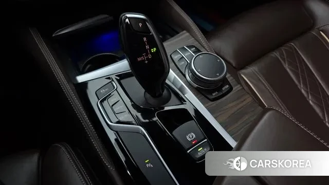 BMW 5 Series (G30) id 3530628 из Кореи 19