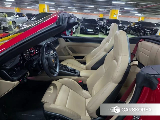 Porsche 911(992) id 4453375 из Кореи 19