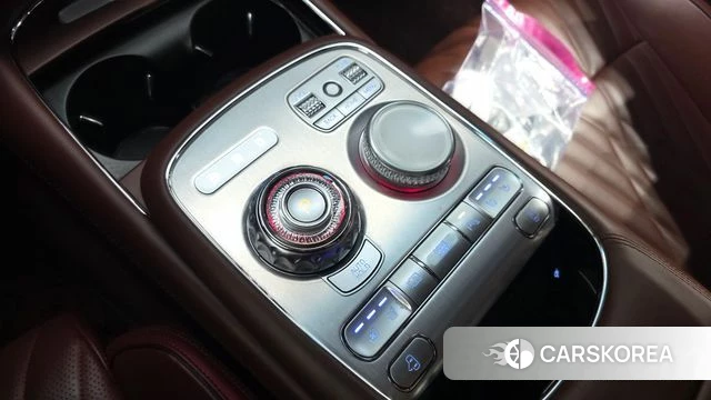 Genesis G90 (RS4) id 4541616 из Кореи 36
