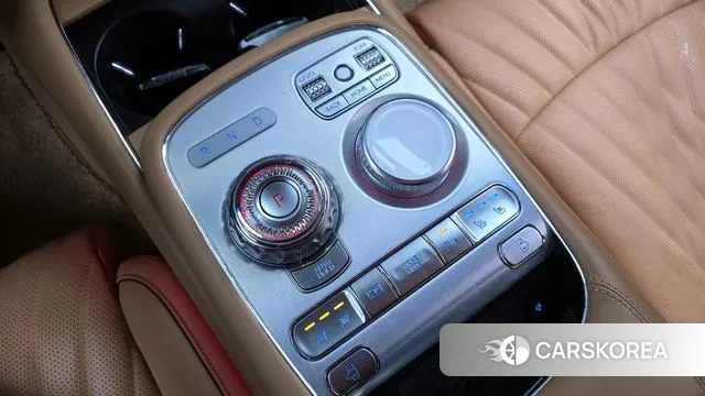 Genesis G90 (RS4) id 3432556 из Кореи 19