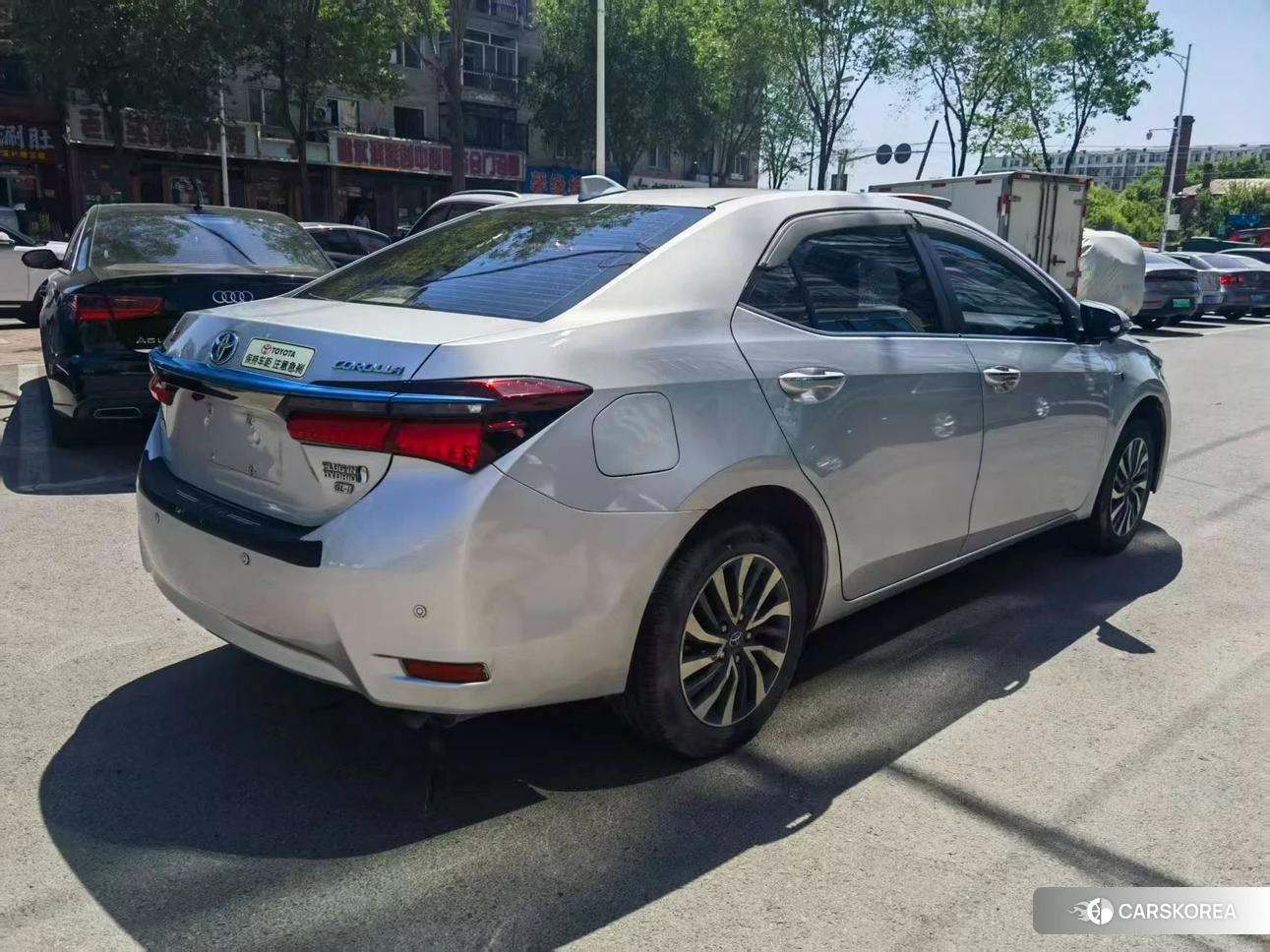 Toyota Corolla dual engine E+ id 4420301 из Китая 9