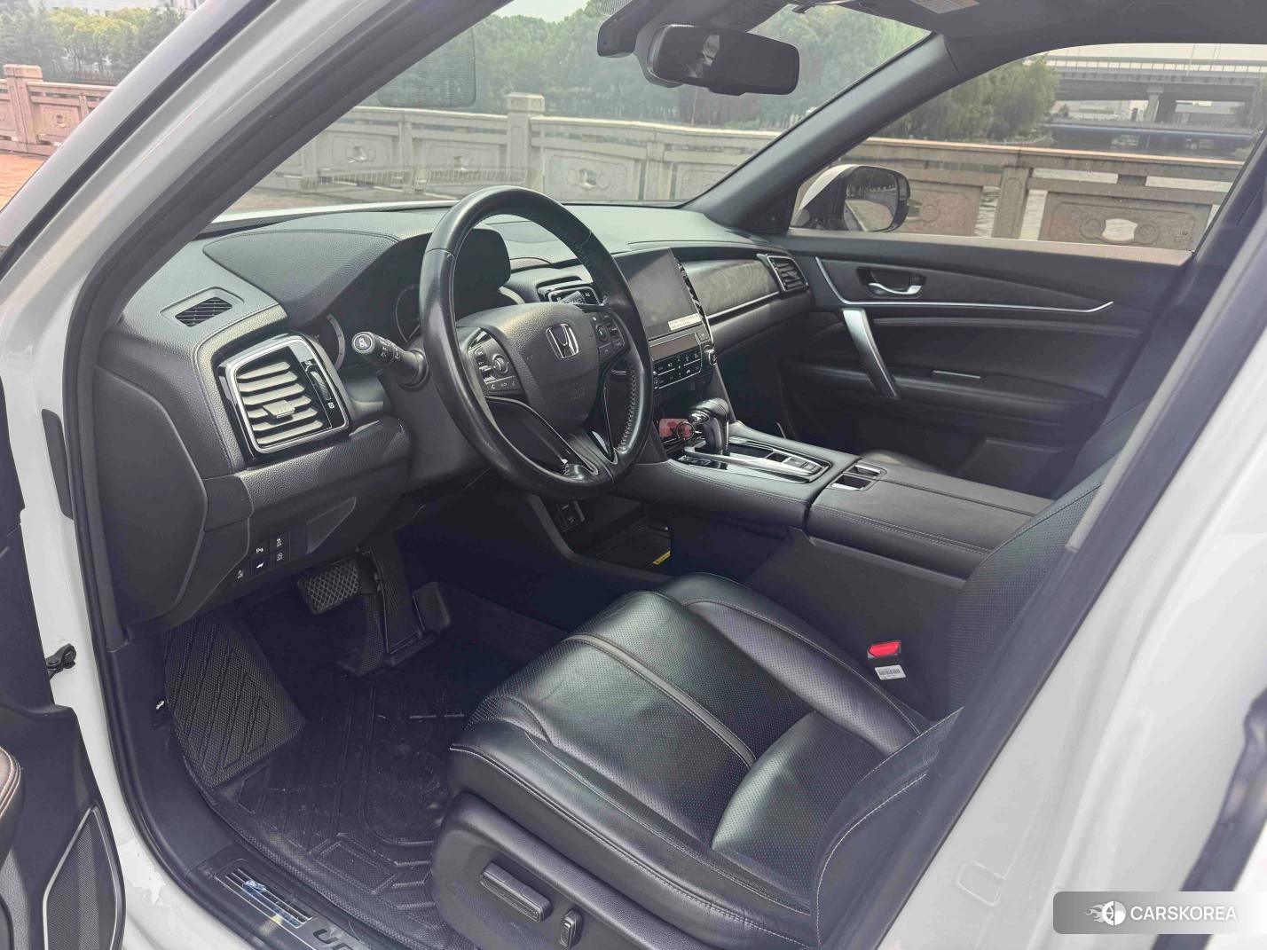 Honda UR-V id 4421025 из Китая 9