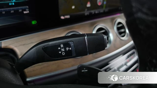 Mercedes-Benz E-Class W213 id 4785596 из Кореи 32