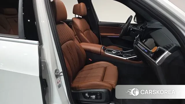 BMW X7 (G07) id 3758367 из Кореи 19