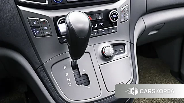 Hyundai The New Grand Starex id 3408166 из Кореи 19