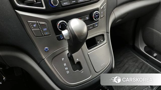 Hyundai The New Grand Starex id 3905032 из Кореи 19