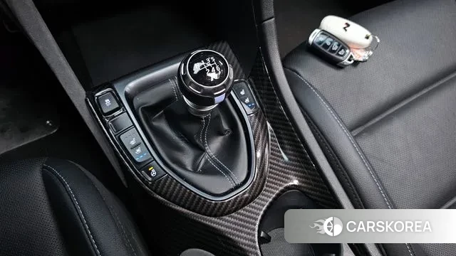 Hyundai Veloster (JS) id 3220174 из Кореи 19