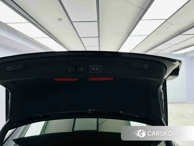 Audi A6L id 4333691 из Китая 14