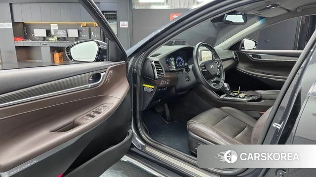 Hyundai Grandeur IG id 4605381 из Кореи 31