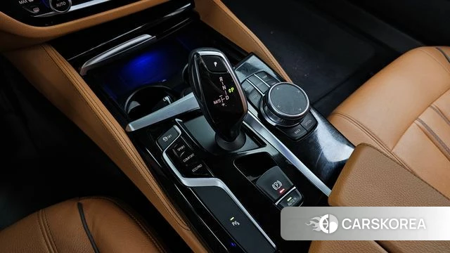 BMW 5 Series (G30) id 4557811 из Кореи 19