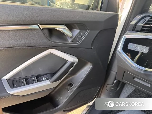 Audi Q3 (F3) id 3620640 из Кореи 17