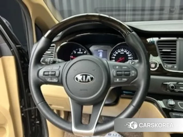 Kia The New Carnival id 2991088 из Кореи 19