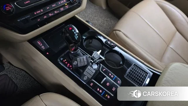 Kia The New Carnival id 3666526 из Кореи 19