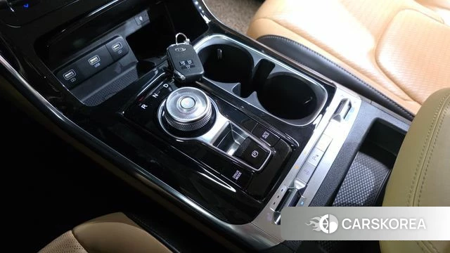 Kia Carnival 4th generation id 4642169 из Кореи 33