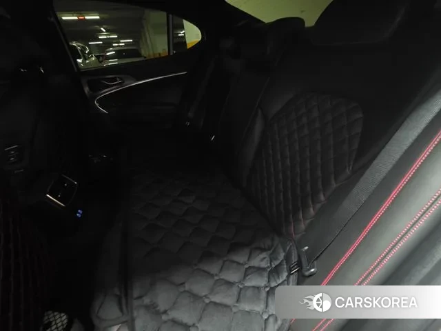 Genesis The New G70 id 3041255 из Кореи 16