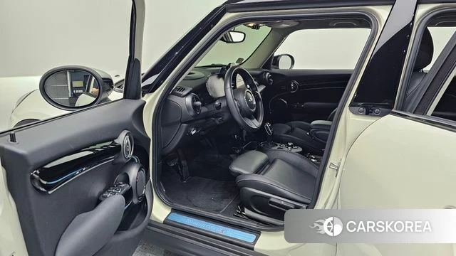 Mini Cooper id 4936369 из Кореи 30