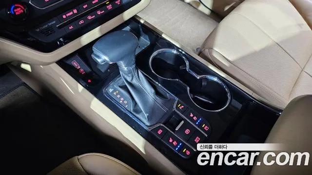 Kia The New Carnival id 2797548 из Кореи 19