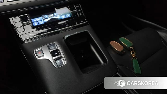 Hyundai The New Grandeur IG Hybrid id 4370074 из Кореи 30