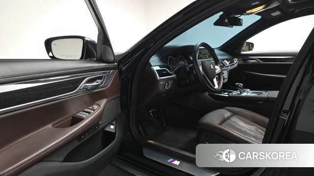 BMW 7 Series (G11) id 4937592 из Кореи 44