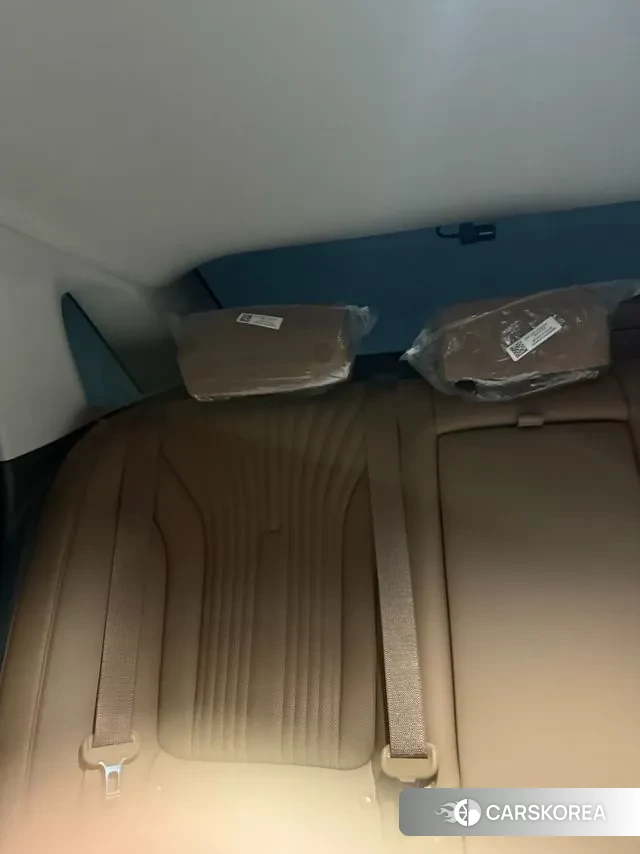 Hyundai Grandeur Hybrid (GN7) id 3522369 из Кореи 19