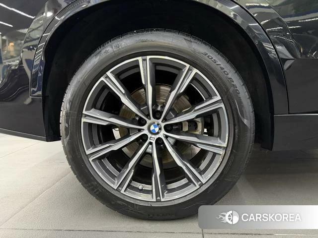 BMW X5 id 4277265 из Китая 9