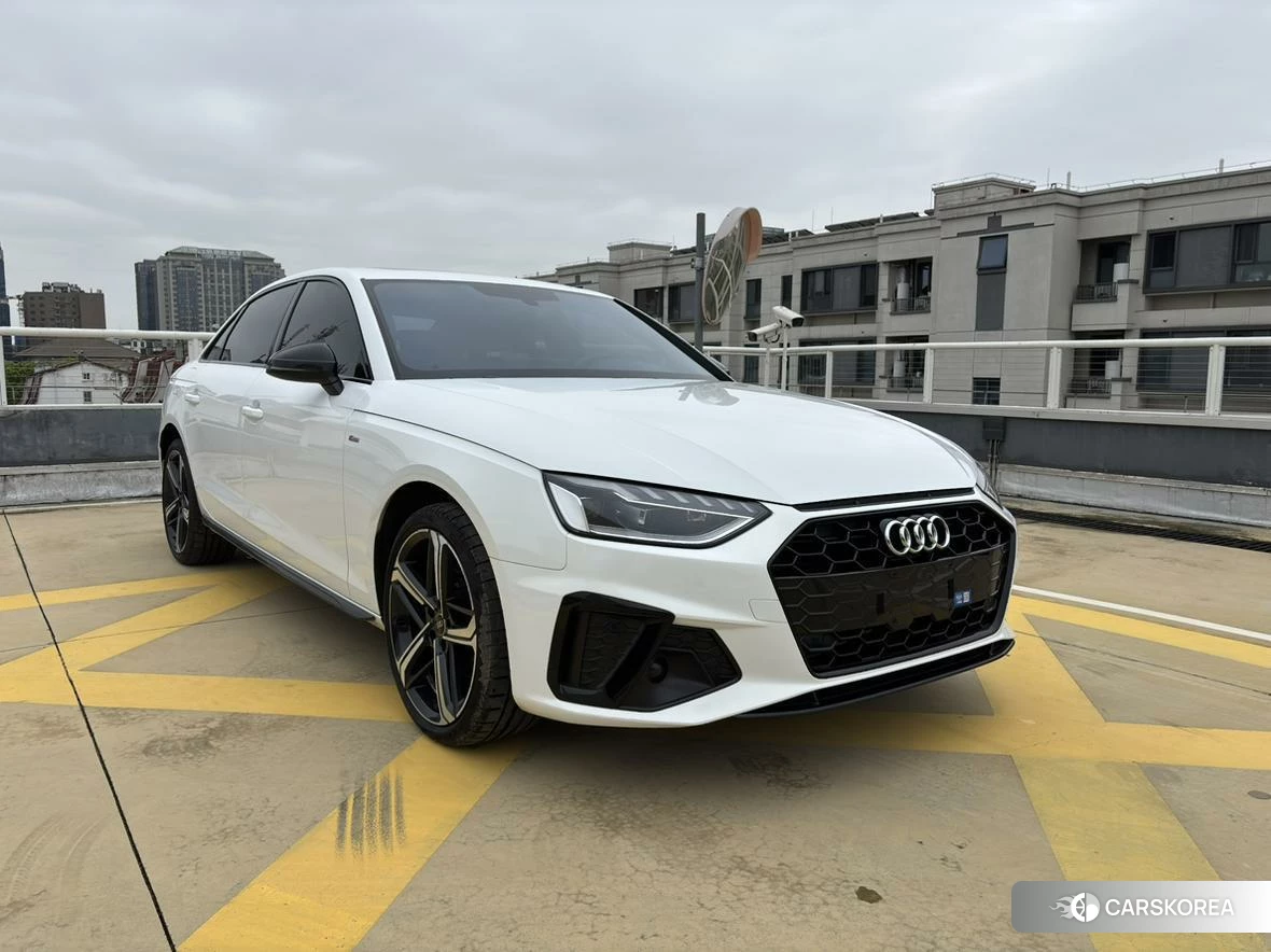 Audi A4L id 4473792 из Китая 15