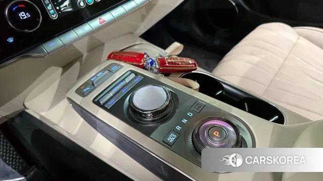 Genesis GV70 id 3053495 из Кореи 19