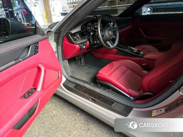 Porsche 911(992) id 3614861 из Кореи 19